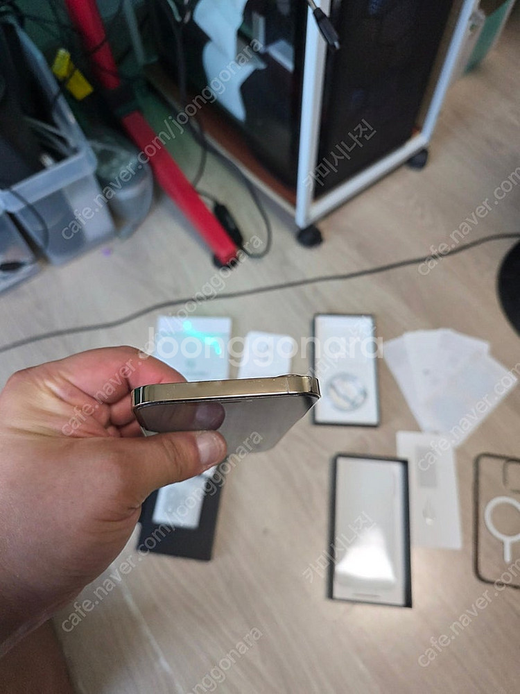 아이폰 12 프로맥스 128G 박스풀 팝니다--4