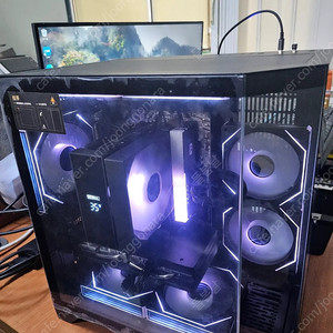 R5 5500, RX580 2048SP 데스크탑 팝니다