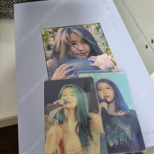 아이유 러브포엠 DVD 중고품 팝니다 포토카드O