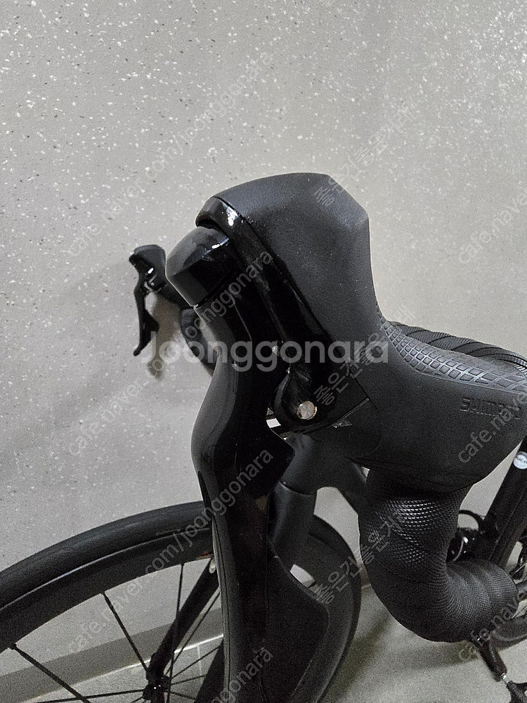 2023 메리다 스컬트라 4000 풀카본 로드 저렴히 드립니다--6