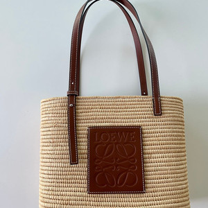 [정품] 로에베 스몰 스퀘어 바스켓백 라탄백