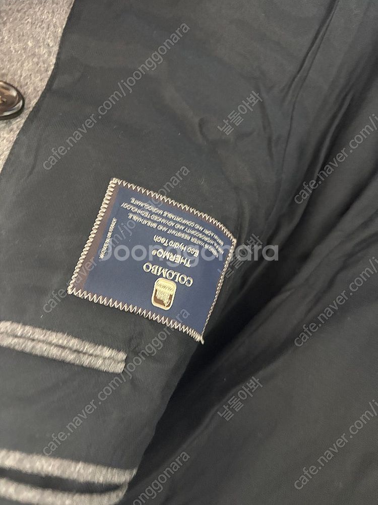 루이지 비앙키 만토바 더블코트 팝니다--2