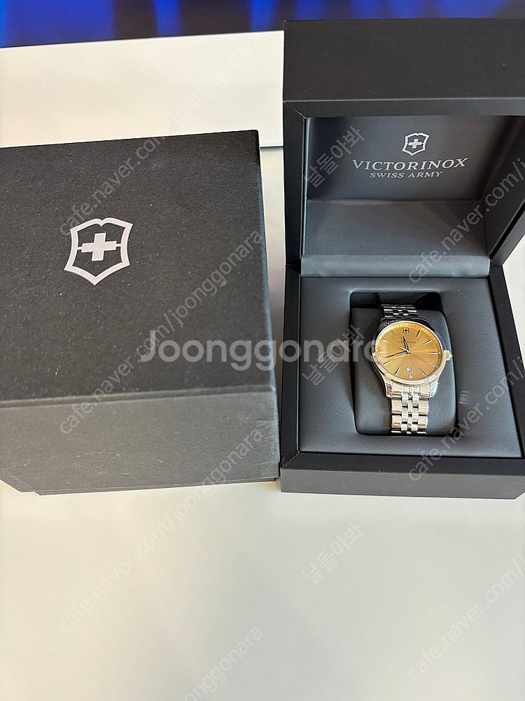 빅토리녹스 쿼츠 35mm 팝니다--2