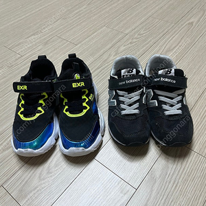 뉴발란스 키즈 벨크로 운동화 신발 195 이엑스알 운동화 200