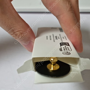 샤넬 뷰티 라꼴레시옹 케이블홀더_택포1.2만