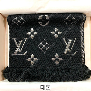 [새제품] 루이비통 로고마니아 샤인 머플러 블랙