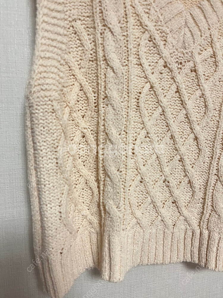 아이보리 니트조끼 새것 13,000원--1