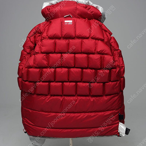 마모트 웨스트립 실버(화이트) M사이즈 한정판 구스패딩