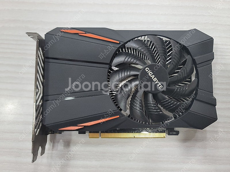 기가바이트 RX560 OC 4GD 그래픽 카드--0