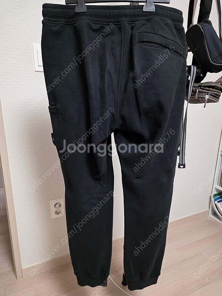 스톤아일랜드 블랙 스웻조거 팬츠 L( 32-35 ) 팜--1