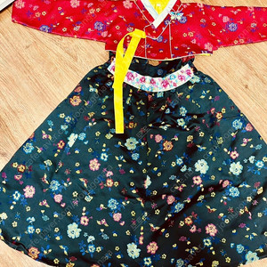 여아 한복 여러벌 팝니다(사이즈4~5)