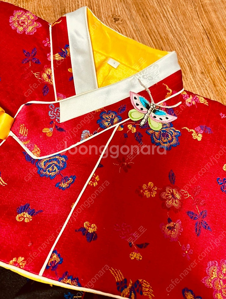 여아 한복 여러벌 팝니다(사이즈4~5)--1