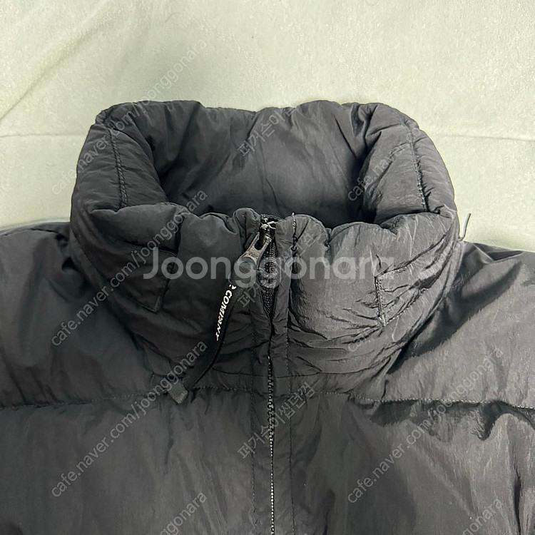 CP컴퍼니 에코크롬 패딩 팝니다.--4