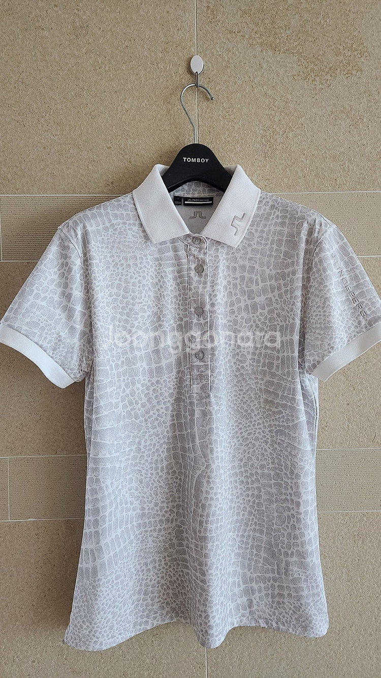 제이린드버그 여성 반팔카라티 L--0