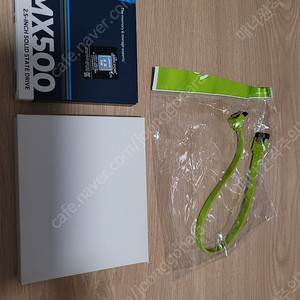 새제품) ssd mx500 250기가 + 악세서리