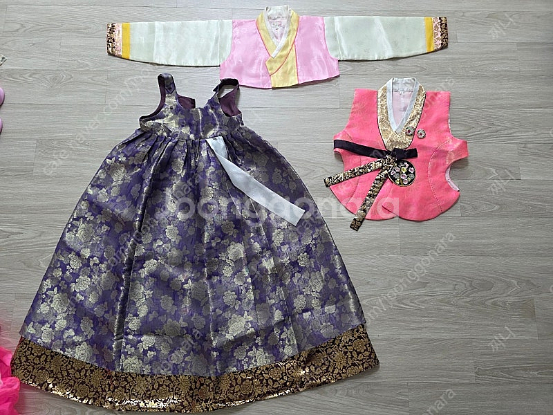 여아 한복(캉캉속치마+저고리+치마+배자+털조끼) 풀세트--2