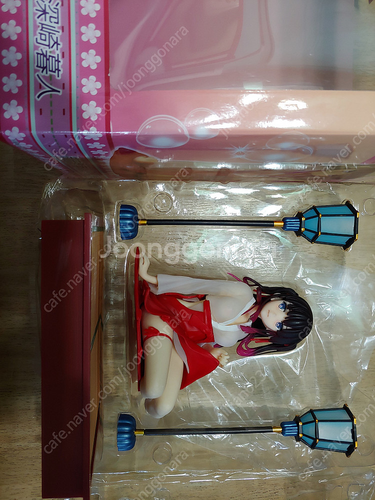 인형뽑기방 미소녀 피규어--4