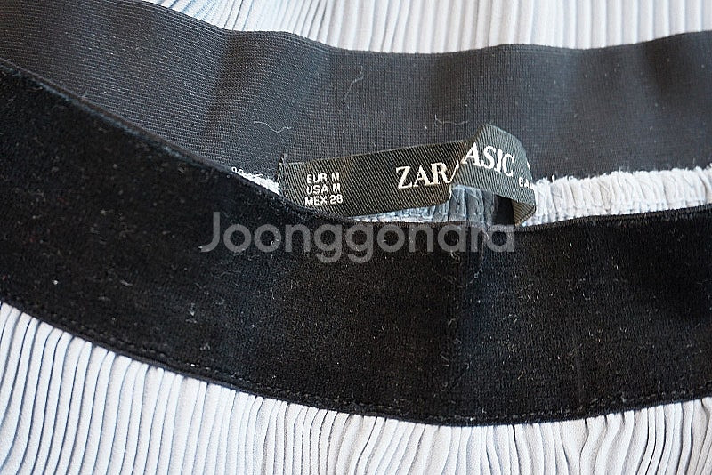 자라 여성 주름 와이드팬츠 m--4