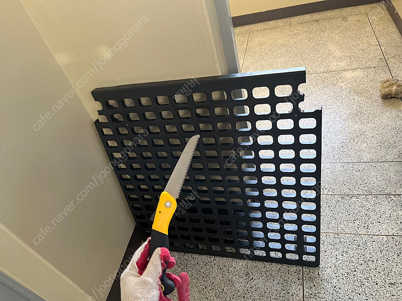 이투스침대깔판 반쪽 판매합니다(올뉴말리부 차박 평탄화용) 이미지