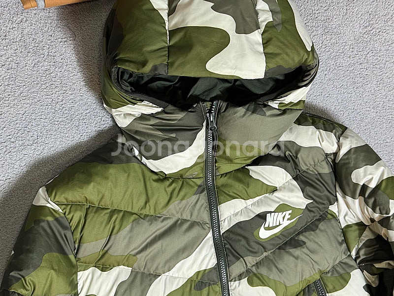 L 100-105 나이키 카포플라쥬 패딩--5