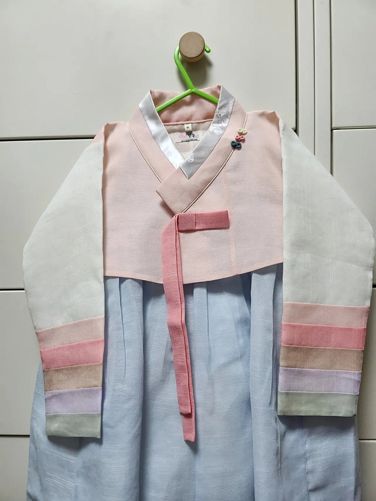 (중고제품) 여아 한복 6호 풀세트(속치마+노리개)--1