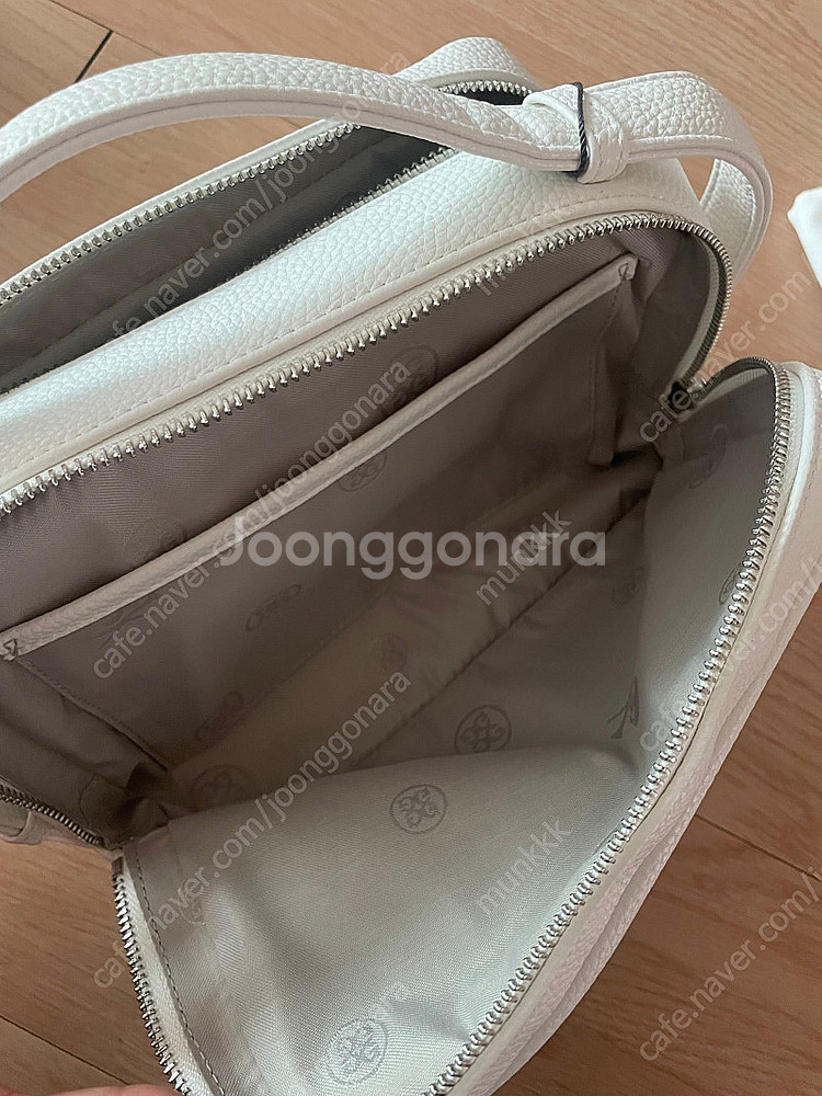 지포어 파우치가방 팝니다--5