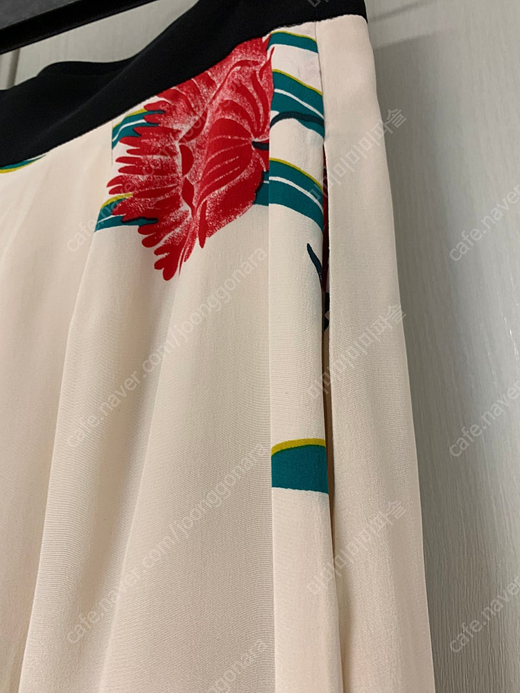 다이앤 본 퍼스텐버그 스커트--3