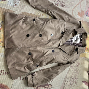 버버리 캔싱턴 트랜치 코트