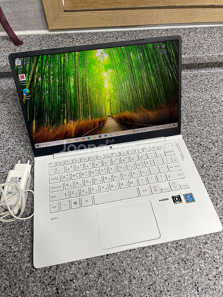 Lg 그램 14인치 노트북--1