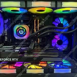 9800X3D, 5070TI, 하이엔드 커세어 감성 데스크탑 판매