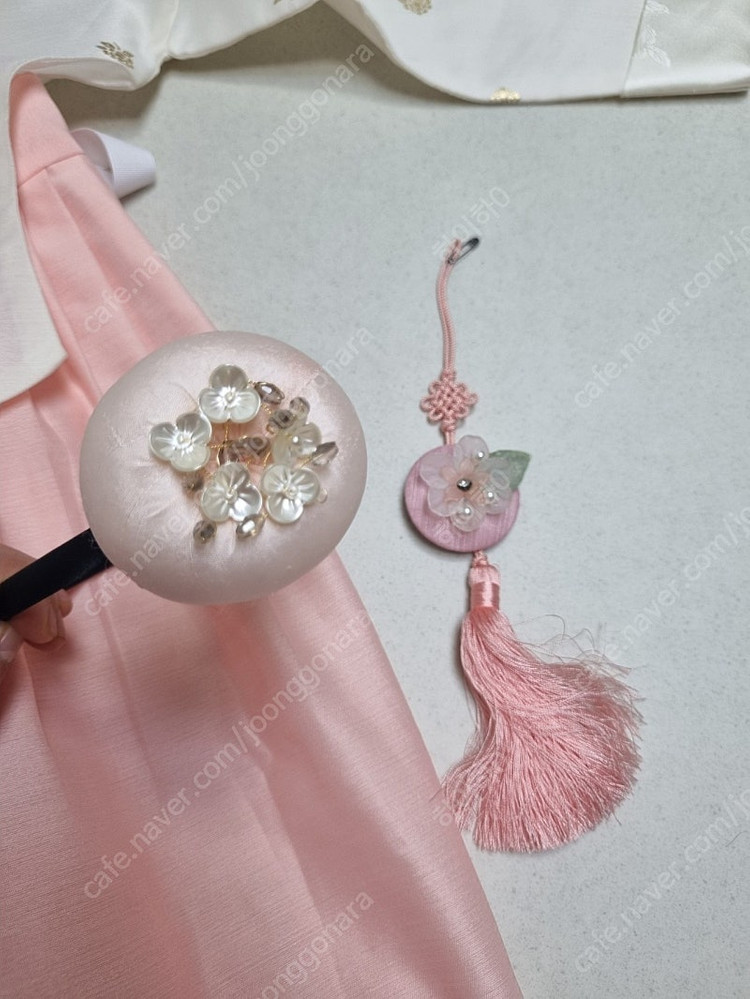 여아당의한복5호+속치마+노리개+머리띠 set 이미지