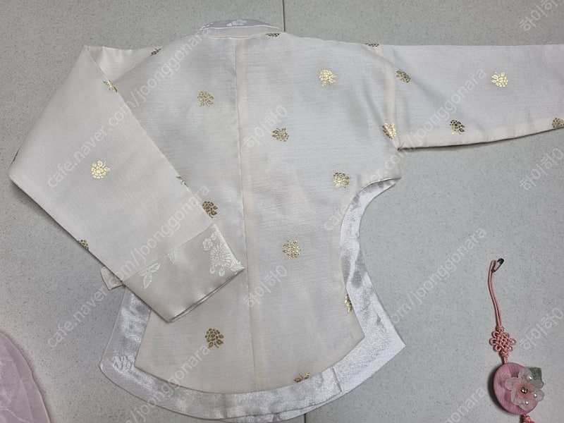 여아당의한복5호+속치마+노리개+머리띠 set 이미지