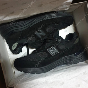 새상품)뉴발란스 992 트리플블랙 275