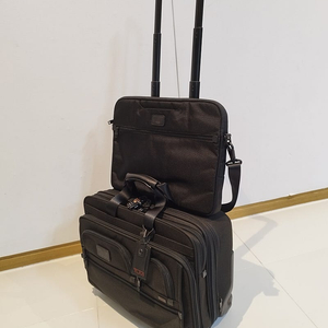 TUMI 26127DH 투미 비지니스 파일럿 기장캐리어