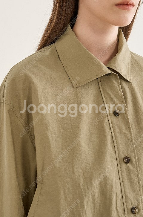 더 캐시미어 볼륨소매 셔츠 점퍼 55~66--0