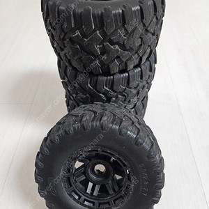 RC 1/10 맥스 maxx v1 타이어