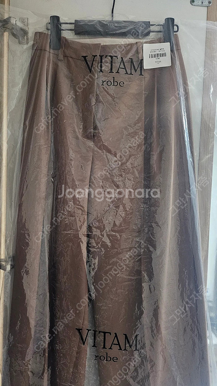 (새상품 가격내림)비탐로브 투턱와이드팬츠+자라스트라이프셔츠--3