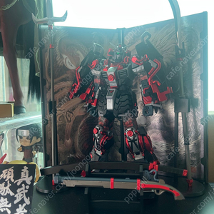 [가조립] MG 진무사 건담 전국의 진 흑의대개 팝니다.