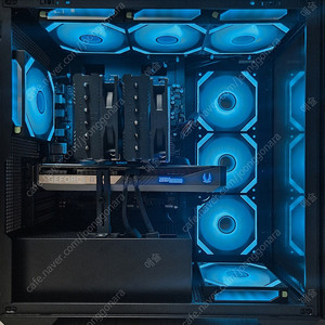 라이젠 9700X , RTX 5070 고사양 컴퓨터 본체 팝니다.