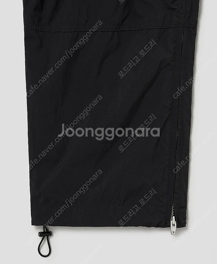 준지 나일론 루즈핏 팬츠 팝니다--4