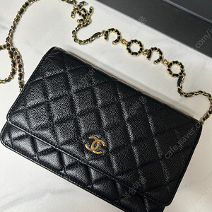 정품 샤넬 미스코코체인 woc