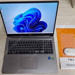 S급 12세대 RTX+i7(X16) 17인치2K 하이엔드 LG울트라기어 nvme1TB, 램32G, 정품 윈11(급매)