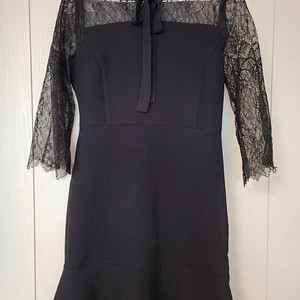 시스루 원피스 하객룩 블랙원피스 44반-55반 레이스 사용감 있음