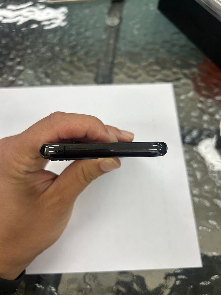 [개인거래] 아이폰11 Pro 256GB 스페이스그레이(정상해지) 이미지