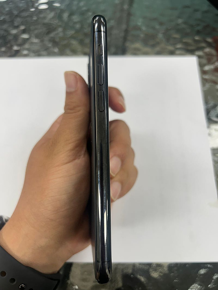 [개인거래] 아이폰11 Pro 256GB 스페이스그레이(정상해지) 이미지