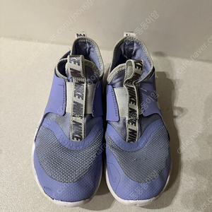 어린이 운동화 nike 나이키 플렉스 러너 195사이즈 택포 6천원