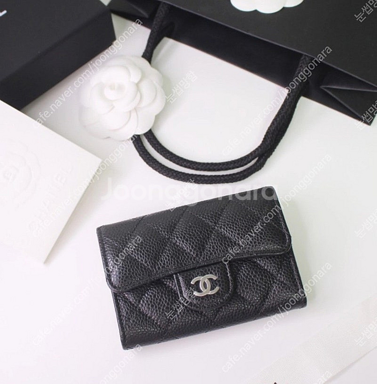 [미개봉 백화점 새상품] AP0214 샤넬 캐비어 똑 딱이 카드지갑 은장 블랙--1