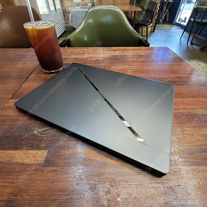 ASUS 아수스 ROG 제피러스 G14 GA403UI (라이젠9 / RTX4070 / RAM 32GB / SSD 1TB) 풀박 팝니다!