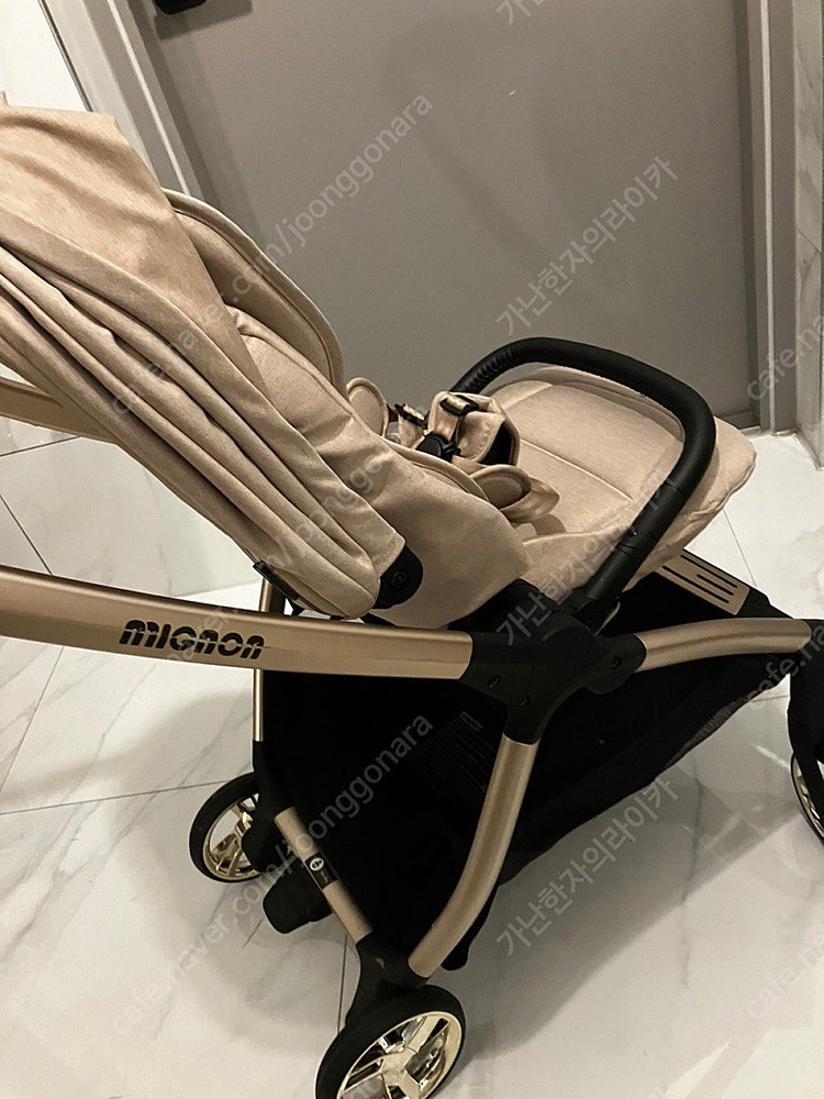 시크(seec) 미뇽 휴대용절충형 유모차 판매--3
