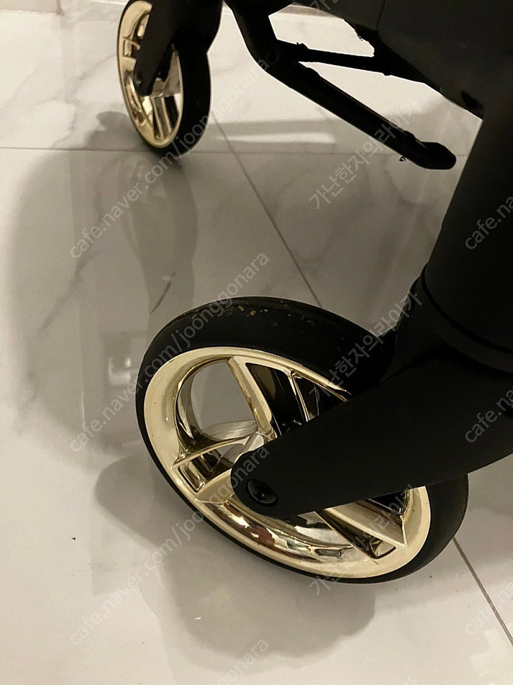 시크(seec) 미뇽 휴대용절충형 유모차 판매--6